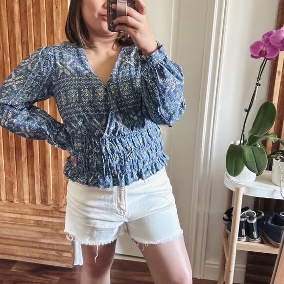 Anthropologie‎ Forever That Girl cropped Embroidered Smocked Nlouse. Siz… - Picture 13 of 13